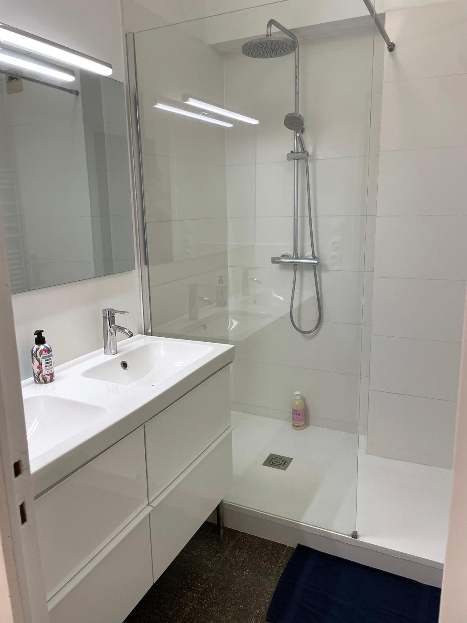 Apartment ღ La Corniche • Grand Studio, Piscine & Parking La Rochelle (Charente-Maritime)